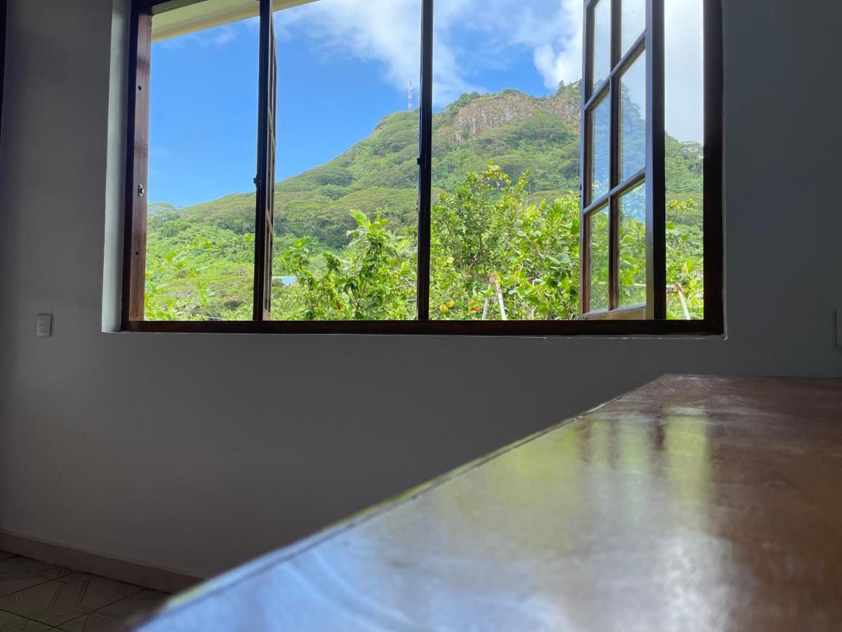 Villa Ura Uturoa Exterior photo